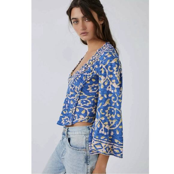 Free People Retro 70s Bohemian On The Block Top in Blue Large V Neck Bell Sleeve - Picture 4 of 16